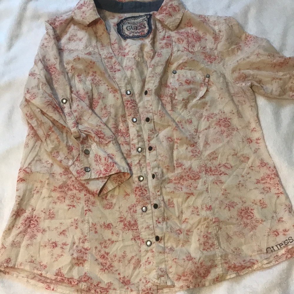 Guess top
